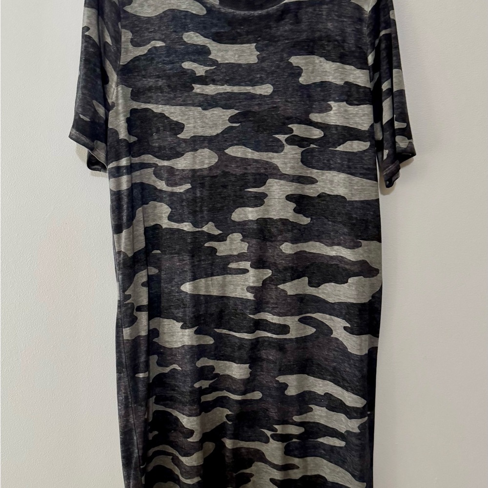 Lucky Brand Black and Gray camo t shirt Dress